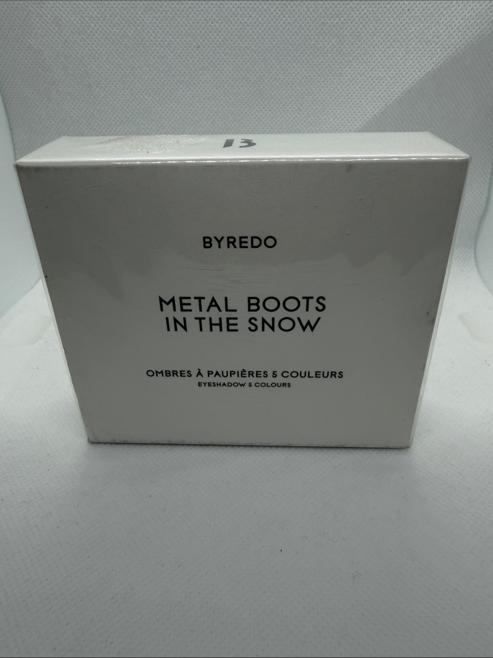 Byredo White Metal Boots In The Snow Eyeshadow Palette